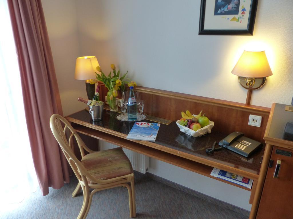 Hotel Dorotheenhof コットブス エクステリア 写真